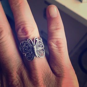 .925 sterling silver stamped butterfly ring 🌸